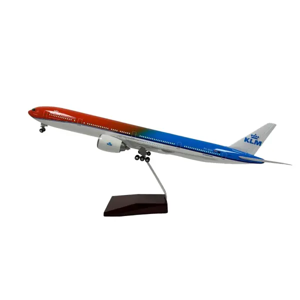 KLM 777 Large Scale Model Aircraft with Lights - Premium Airplane Gift Decor