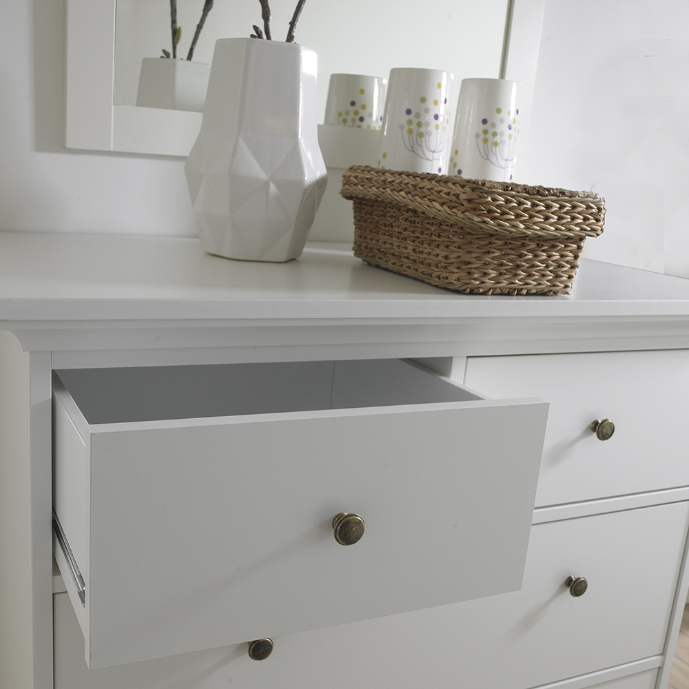 White shabby chic online chest of drawers