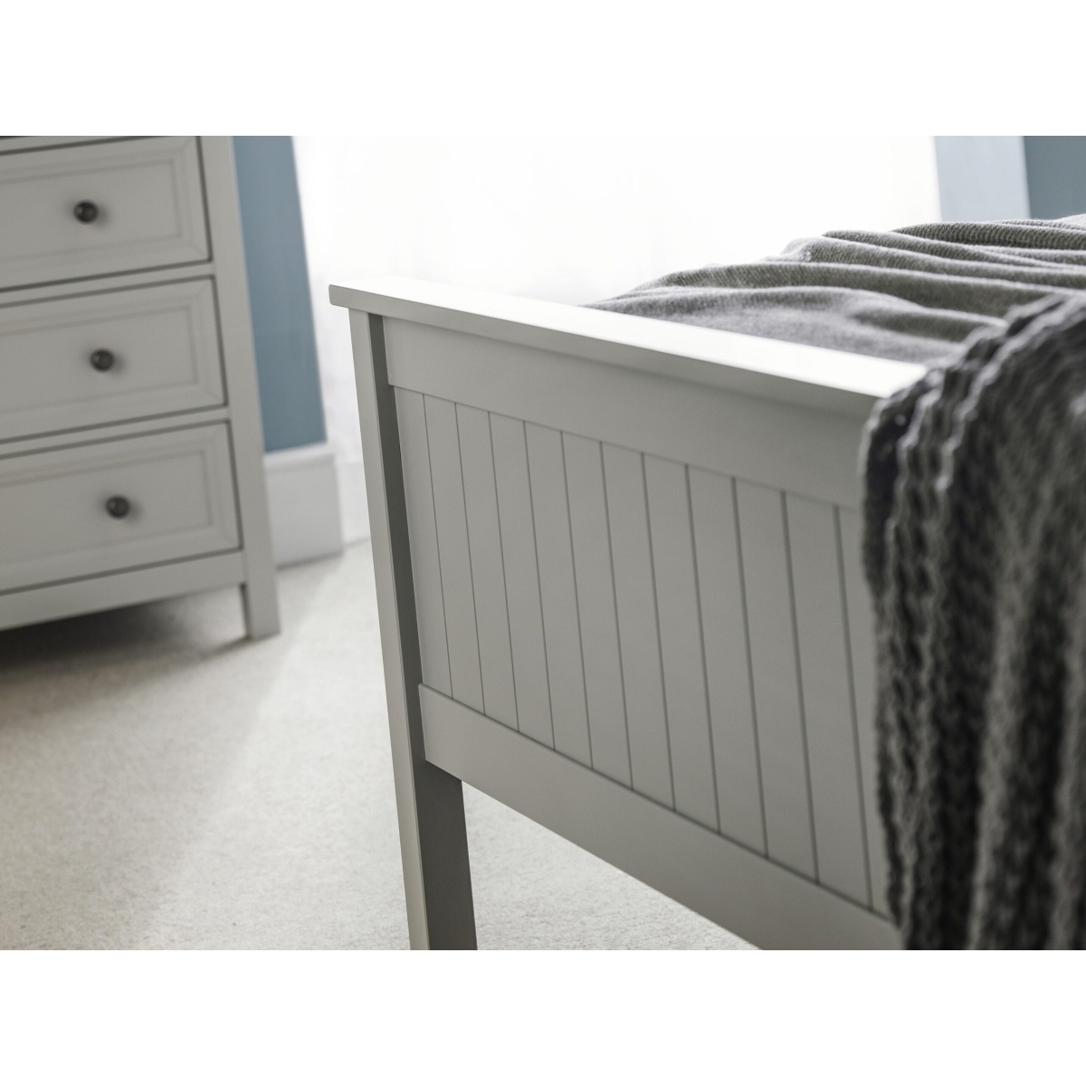 Marine 150Cm Bed - Dove Grey