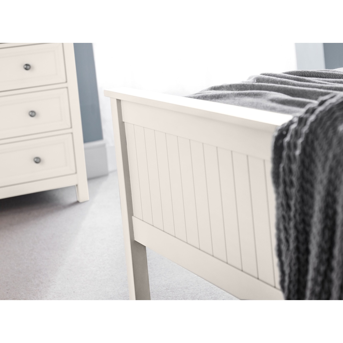 Marine 150Cm Bed - Surf White