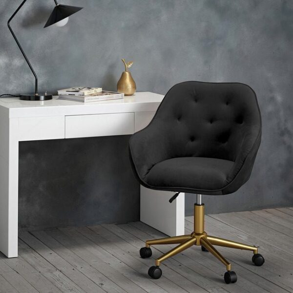 Office-Chair-Black-LifeStyle